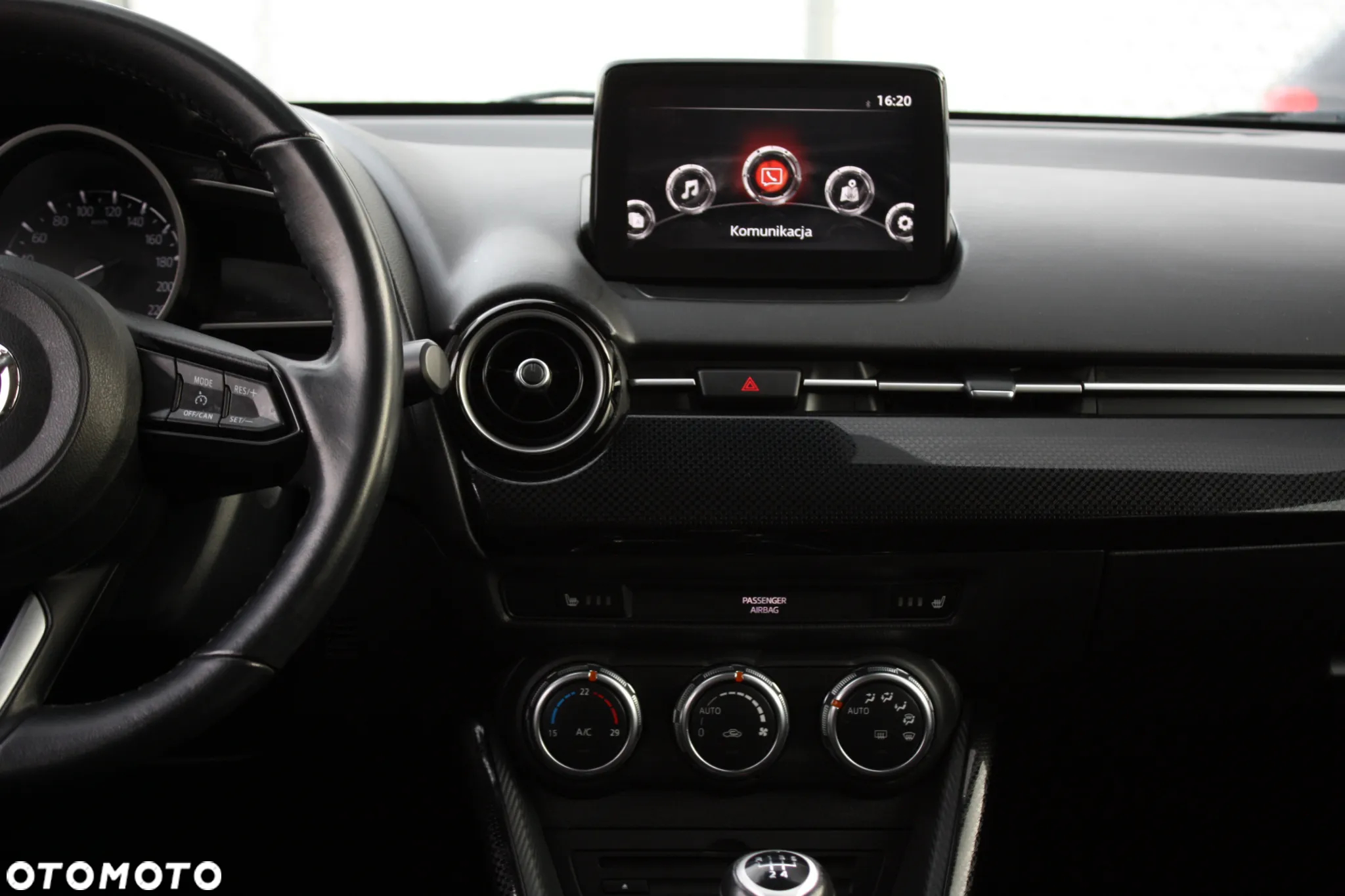 Mazda 2 SKYACTIV-G 75 Center-Line - 25