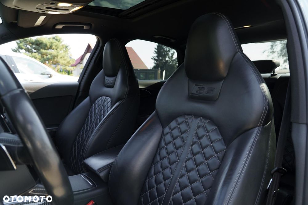 Audi S6 Limousine - 12