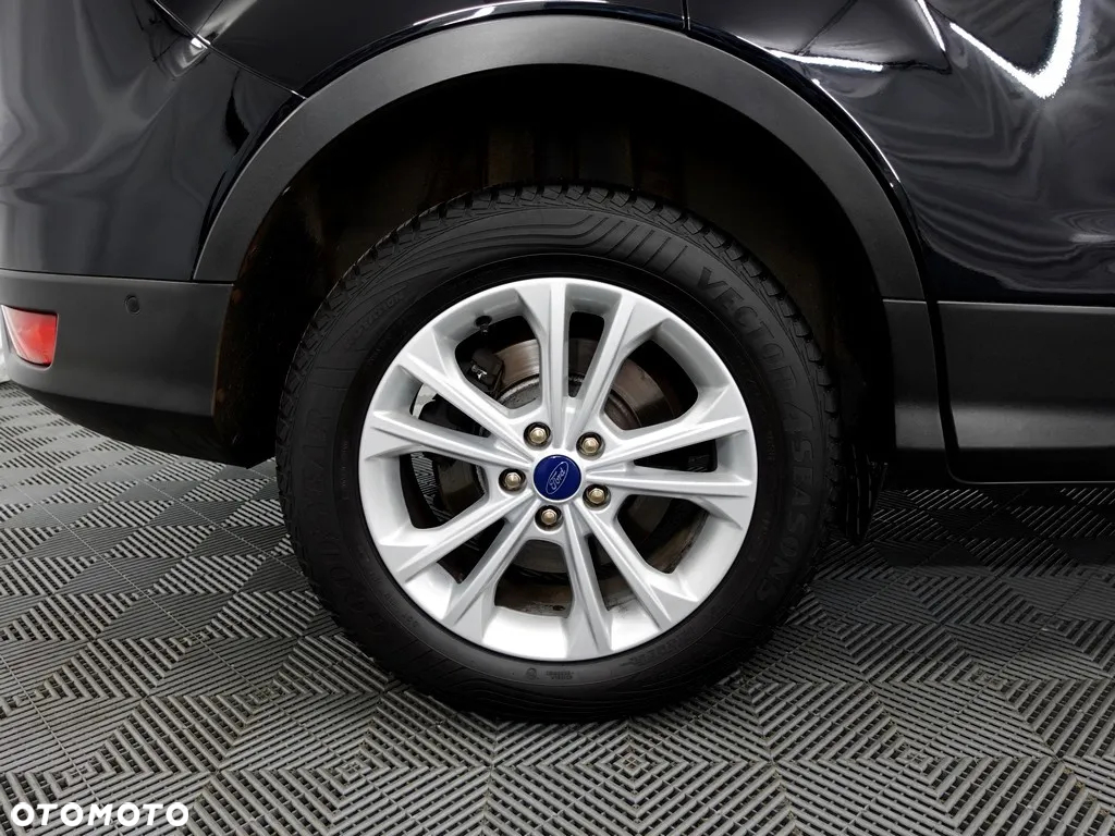 Ford Kuga 2.0 TDCi AWD Titanium - 29