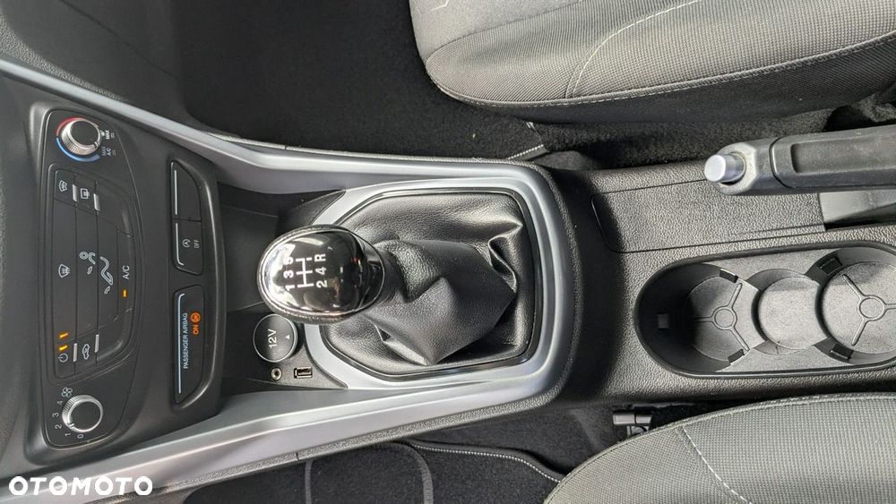 Ford B-MAX - 32