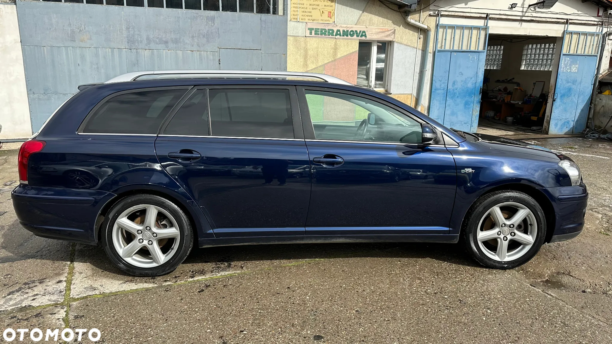 Toyota Avensis 2.2 D-4D Prestige - 5