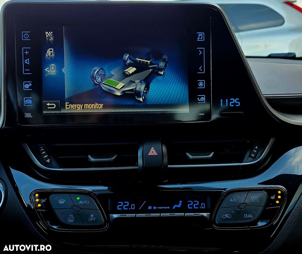 Toyota C-HR Lounge - 13