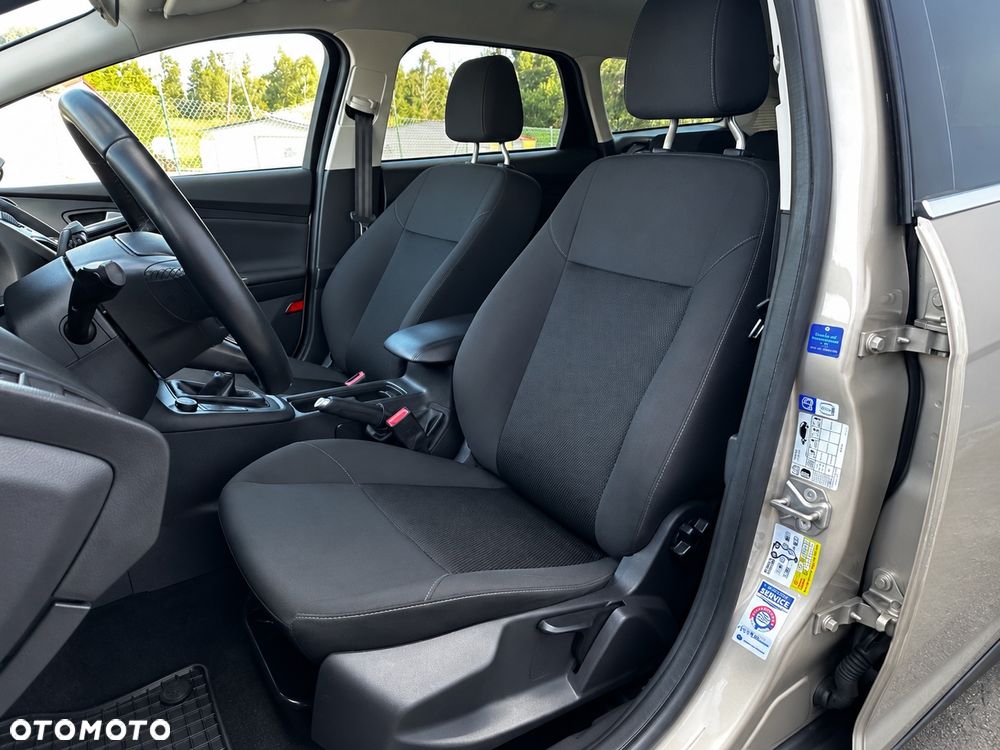 Ford Focus 1.5 EcoBoost Start-Stopp-System Titanium - 12