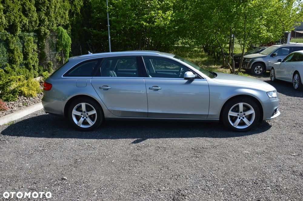 Audi A4 Avant - 15
