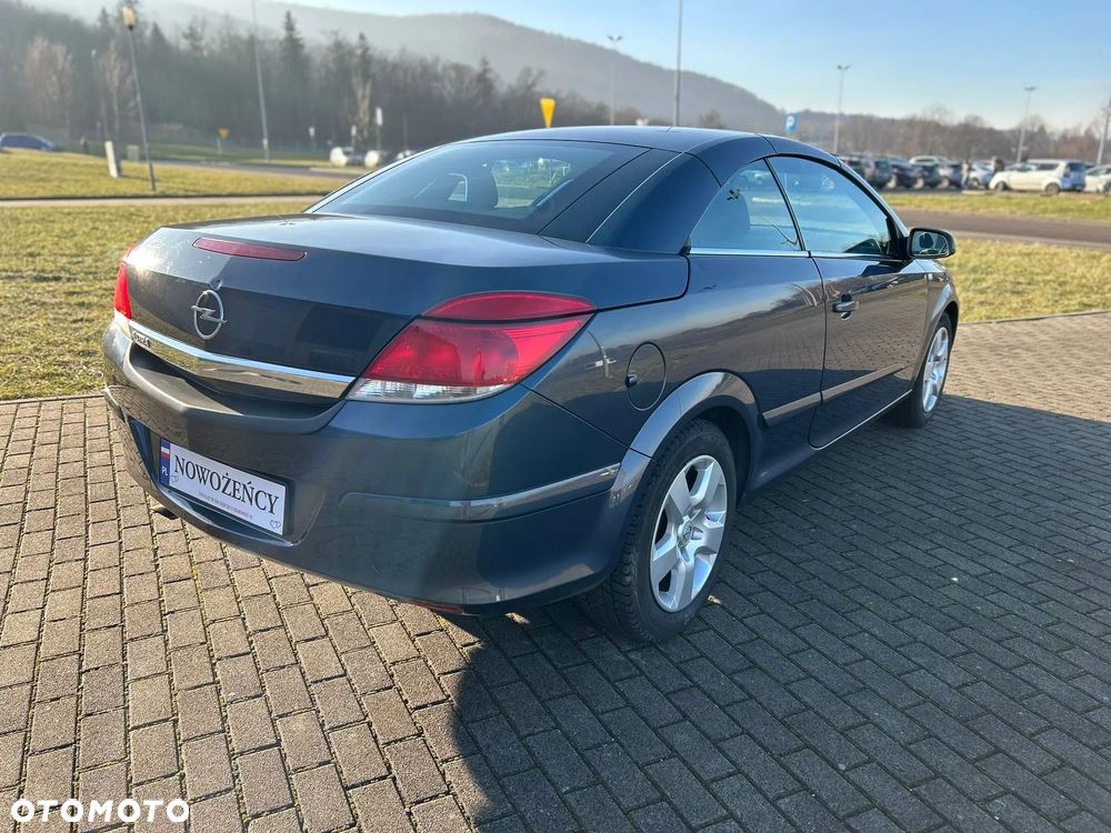Opel Astra 1.6 Edition - 4