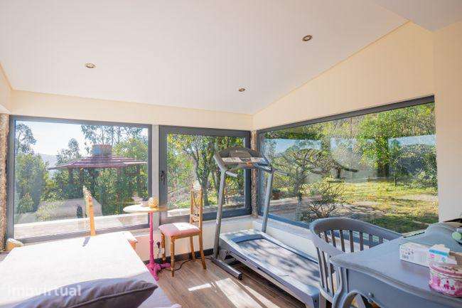 Moradia, 221 m², Calvos e Frades - Grande imagem: 3/42