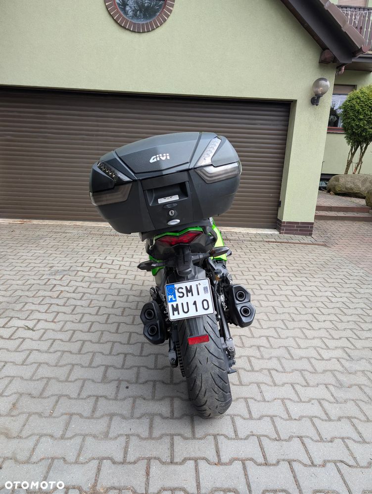 Kawasaki Ninja 1000 SX - 8