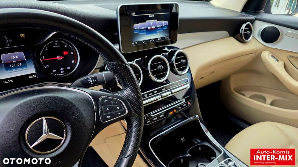 Mercedes-Benz GLC - 25