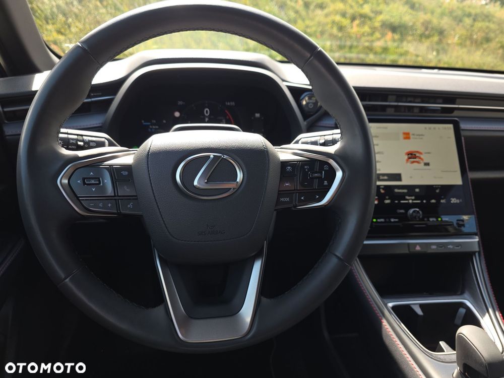 Lexus LBX 1.5 Hybrid Emotion - 17