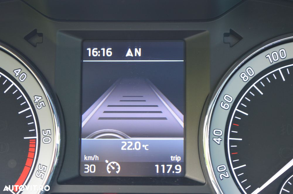 Skoda Octavia 2.0 TDI Style - 23