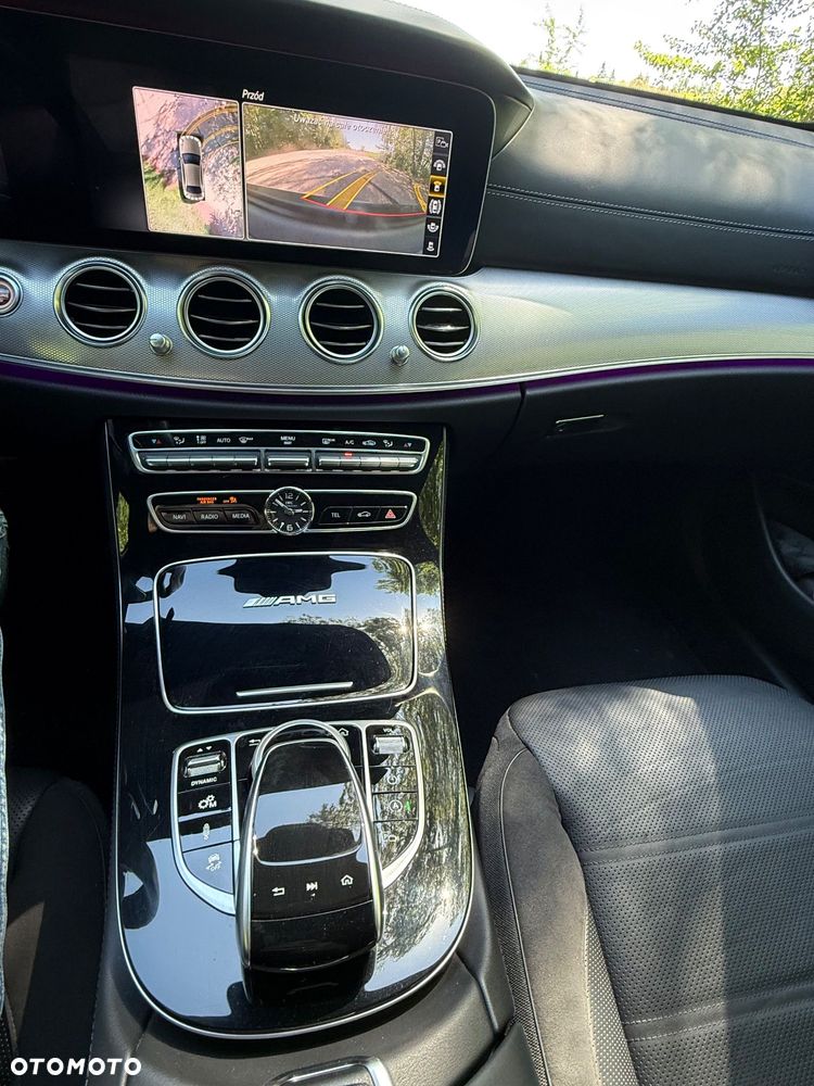 Mercedes-Benz Klasa E AMG 63 4-Matic+ - 28