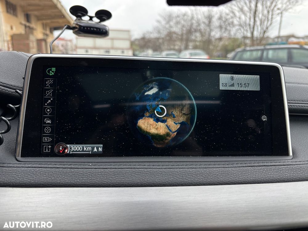BMW X6 xDrive40d - 16