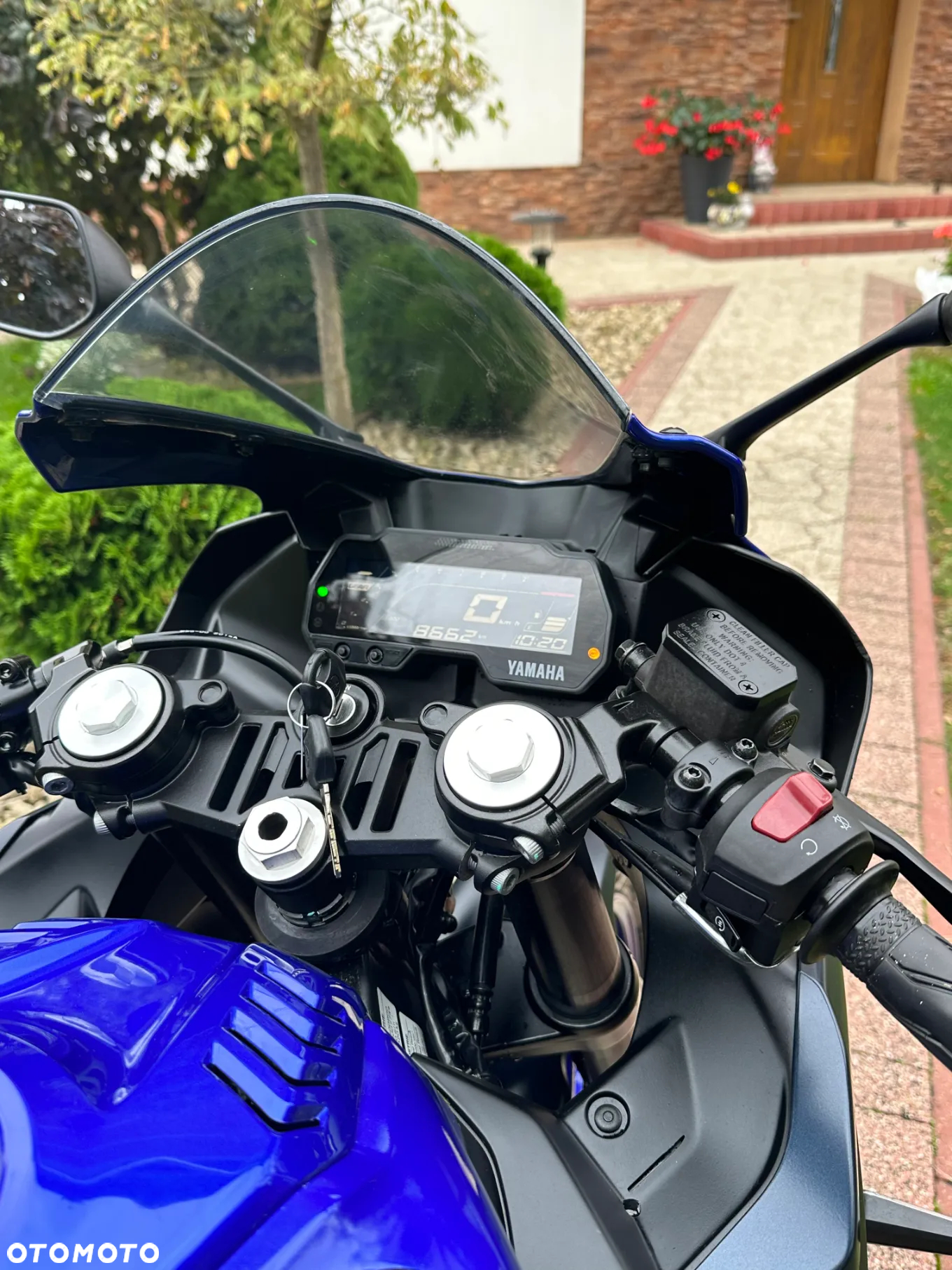 Yamaha YZF - 13