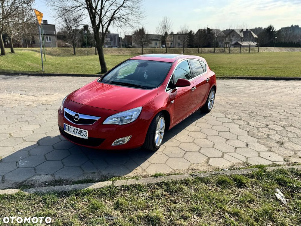 Opel Astra 1.7 CDTI Cosmo - 2