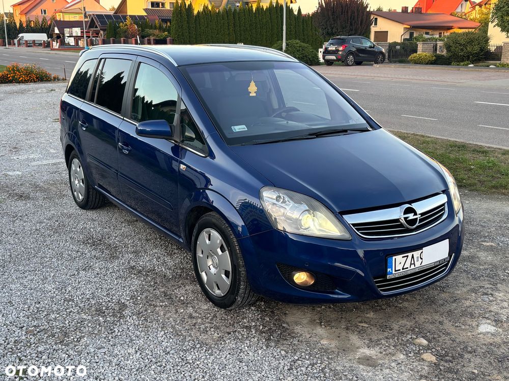 Opel Zafira - 2