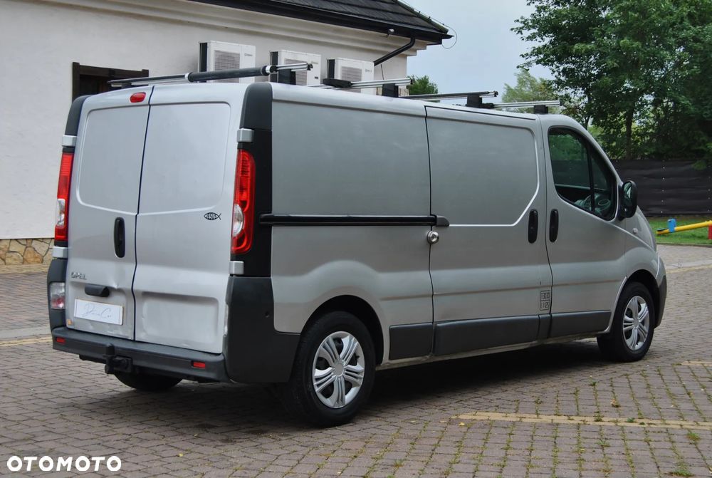 Opel Vivaro - 3