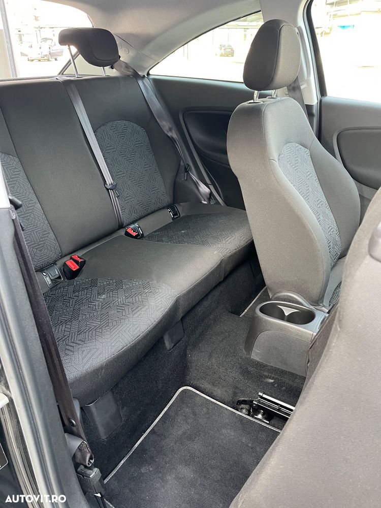 Opel Corsa - 11