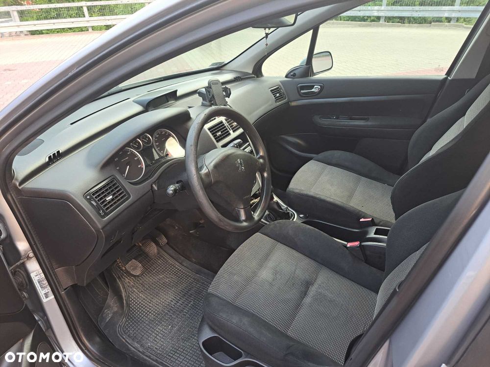 Peugeot 307 - 7