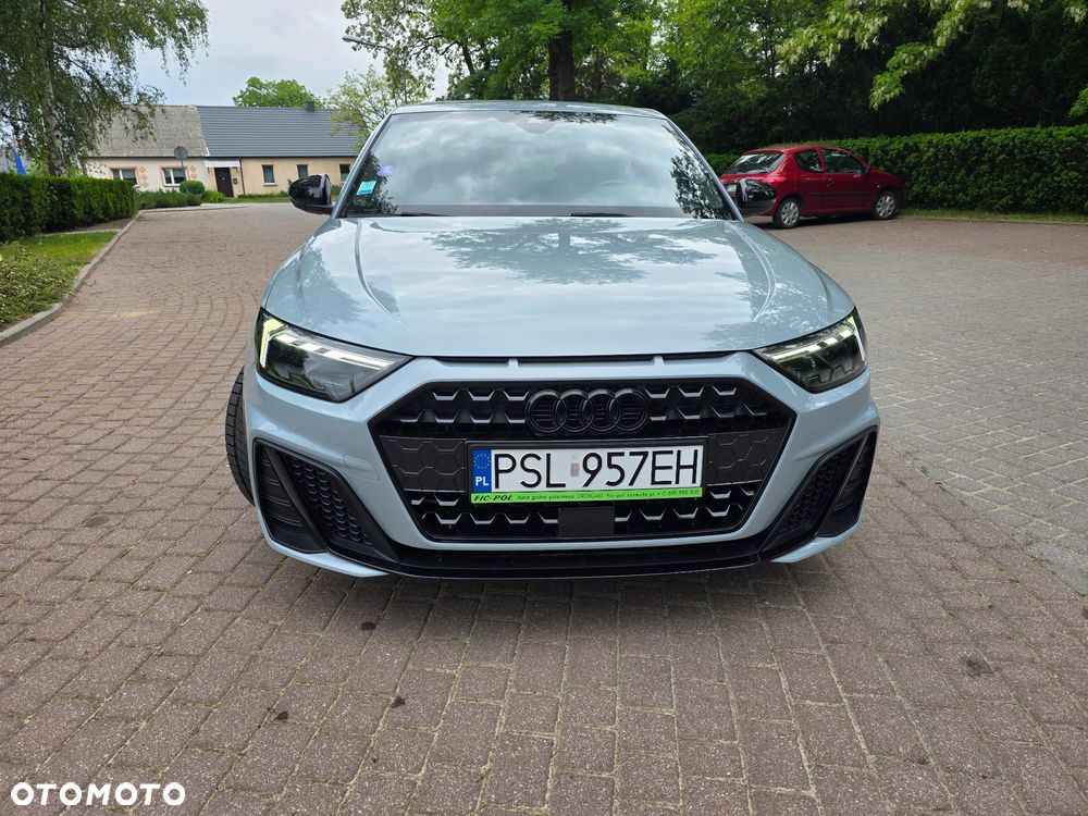Audi A1 Sportback 35 TFSI S tronic S line - 2