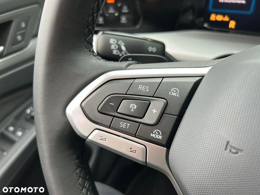 Volkswagen Golf Variant - 14