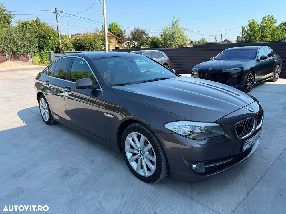 BMW Seria 5 530d xDrive - 5