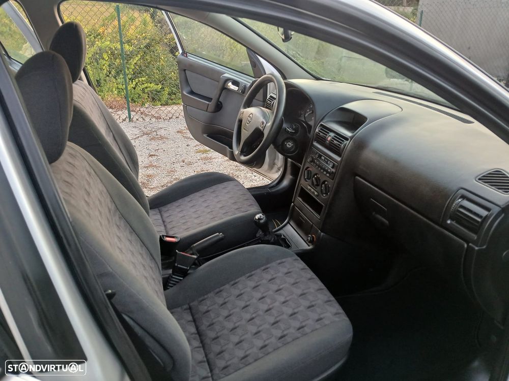 Opel Astra 1.4 Club - 2