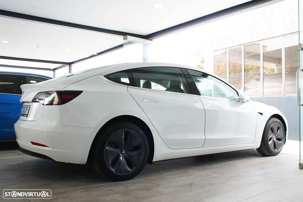 Tesla Model 3 Standard Range Plus RWD - 4