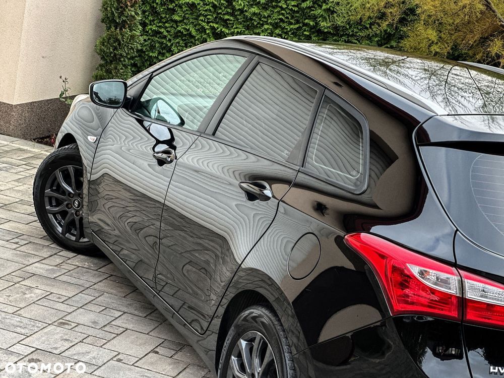 Hyundai i30 1.6 CRDI Fifa World Cup Edition - 18