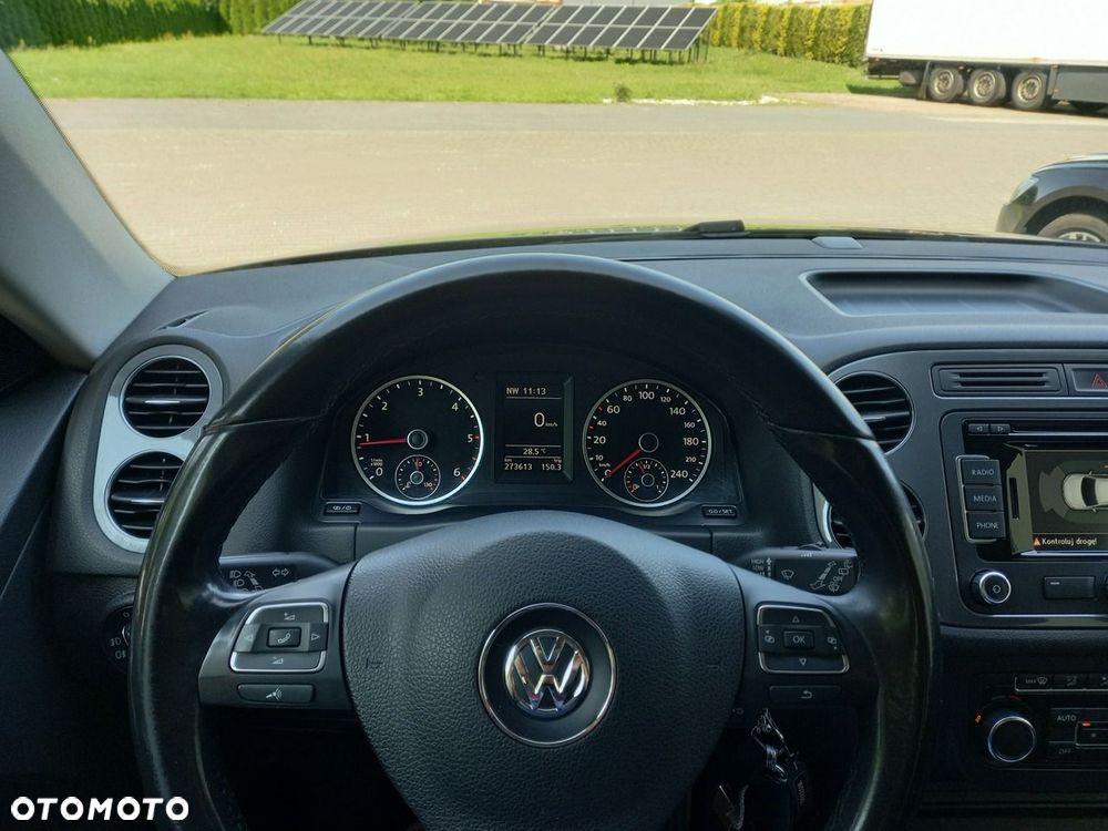 Volkswagen Tiguan 2.0 TDI DPF 4Motion BlueMotion Technology Lounge Sport & Style - 28