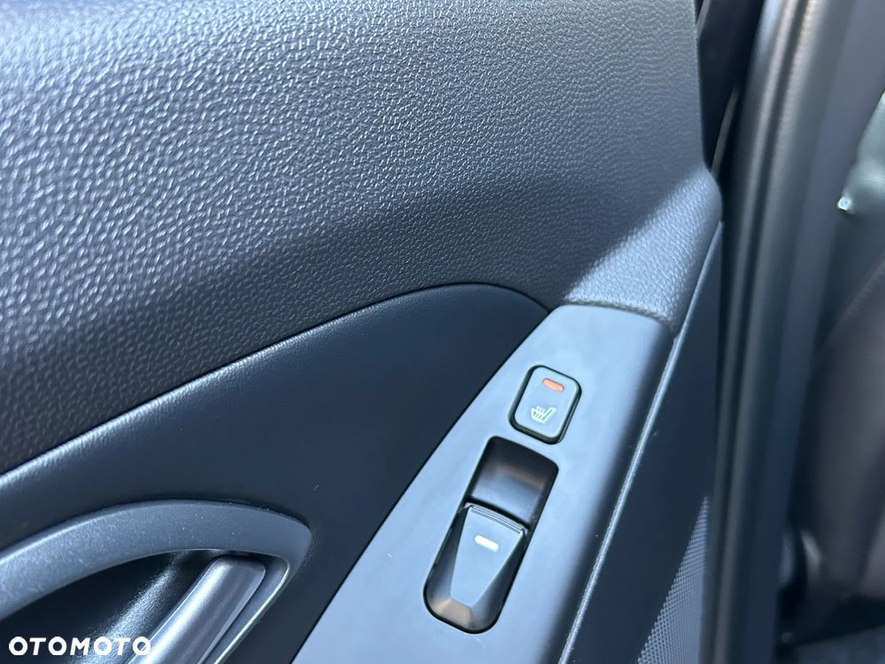 Hyundai ix35 - 22
