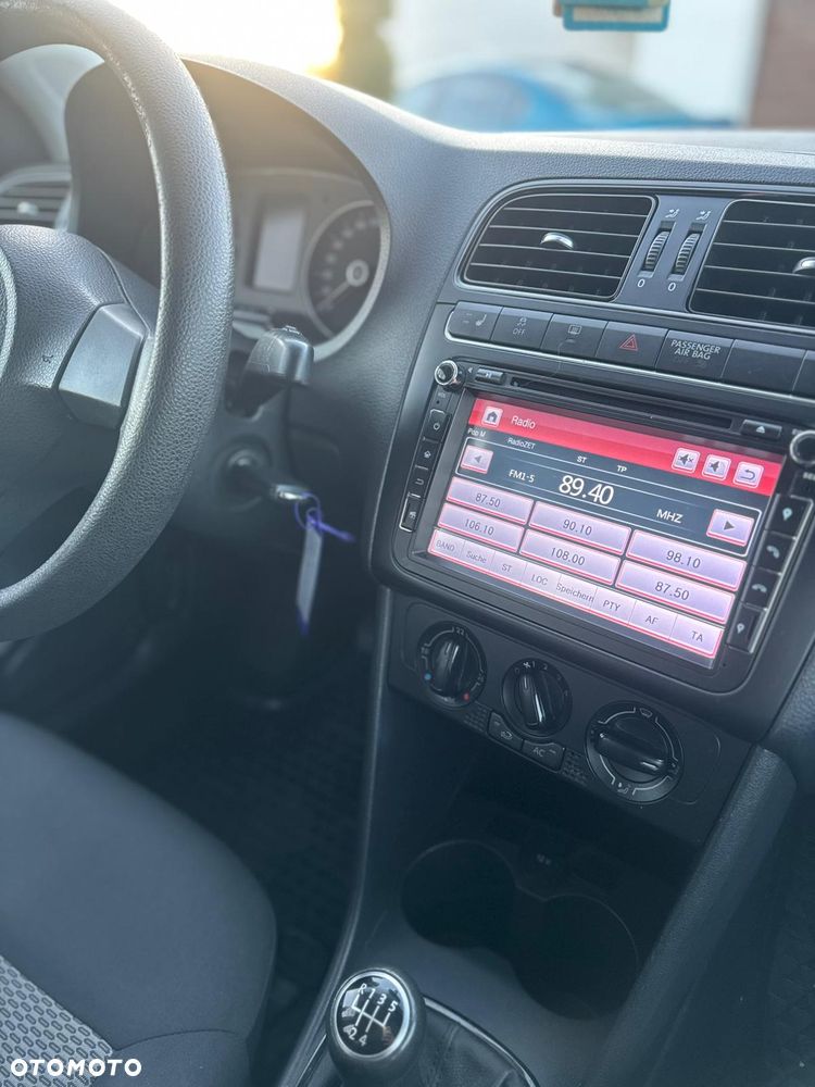 Volkswagen Polo 1.2 Style - 24