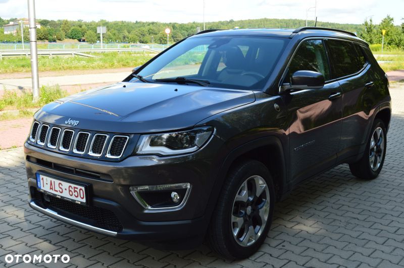 Jeep Compass - 10