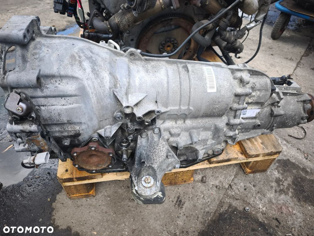 Skrzynia biegów automat Audi A6 C6 3.0 TDI HNN KGX quattro - 2