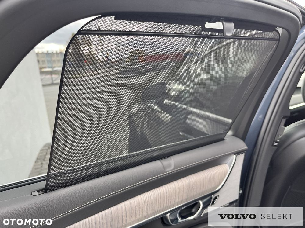 Volvo S90 - 34