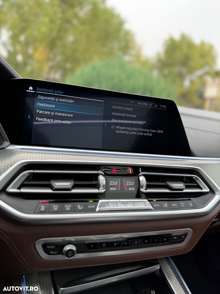 BMW X5 xDrive45e - 28