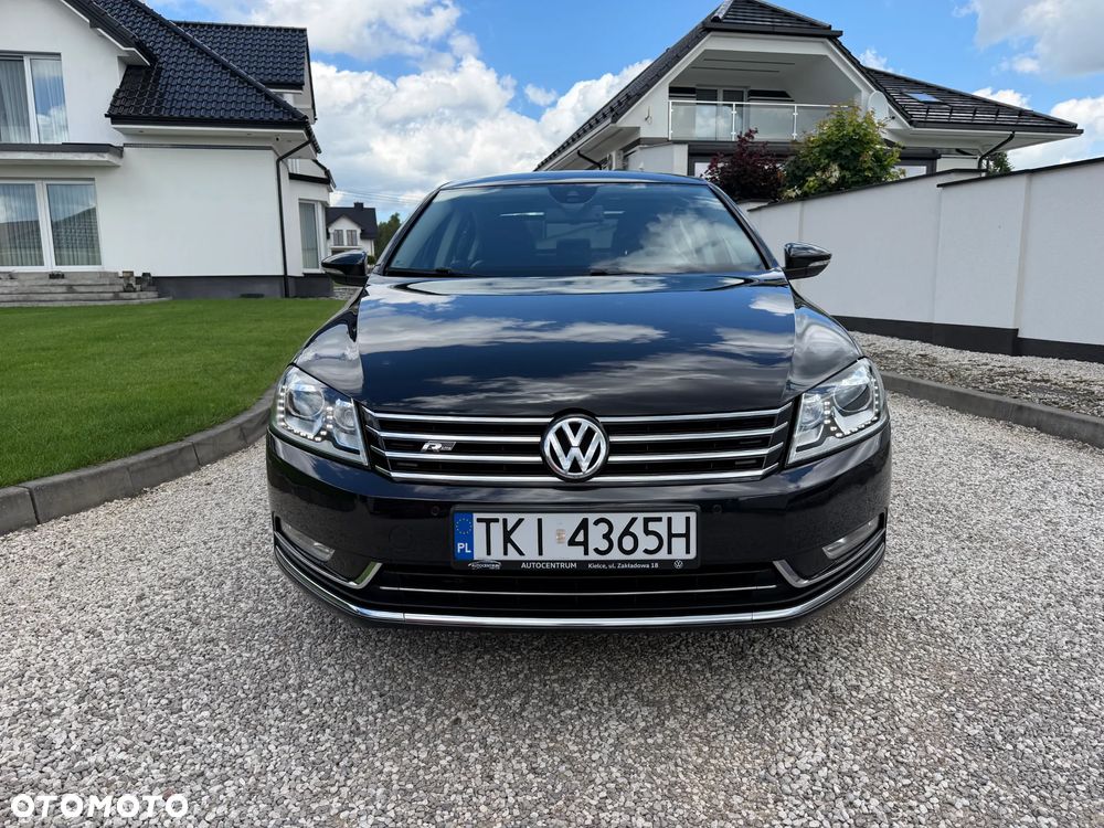 Volkswagen Passat 2.0 TDI Highline DSG - 2
