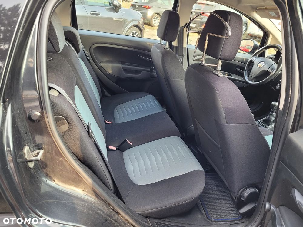 Fiat Punto - 12