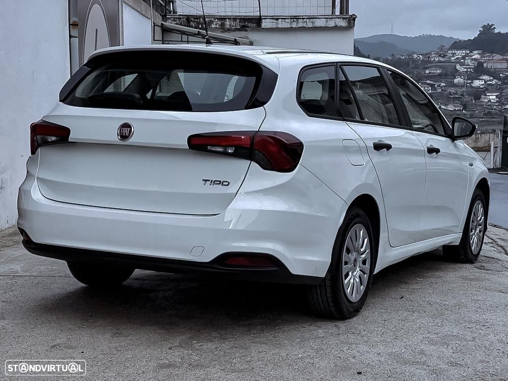 Fiat Tipo Station Wagon 1.3 M-Jet Lounge - 5