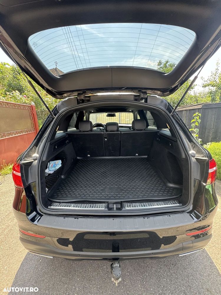 Mercedes-Benz GLC 250 d 4MATIC 9G-TRONIC AMG Line - 13