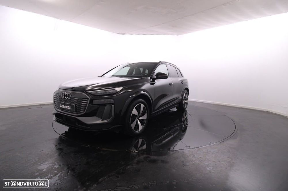 Audi Q6 e-tron - 14
