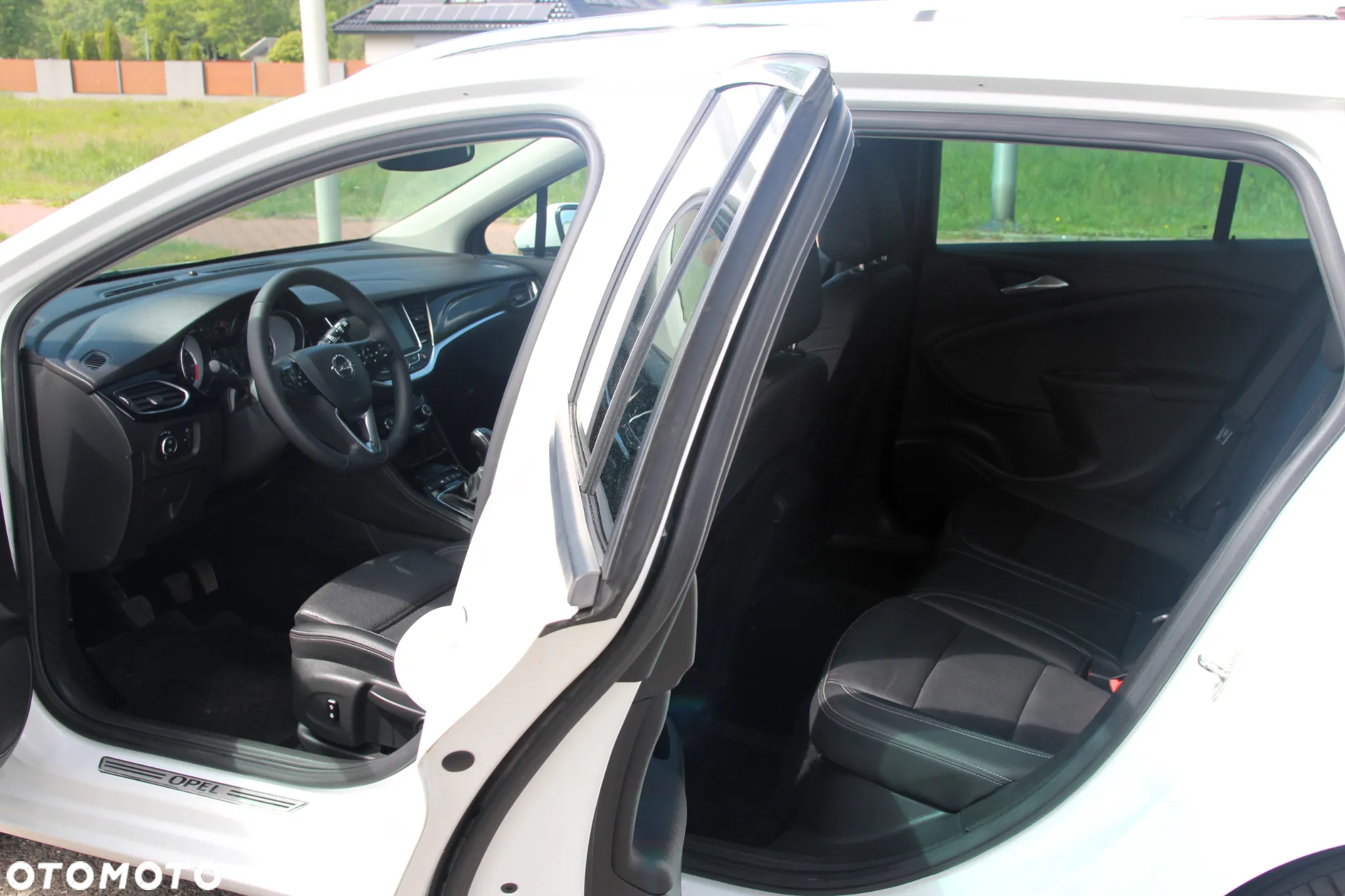 Opel Astra 1.6 D (CDTI) Start/Stop Innovation - 21