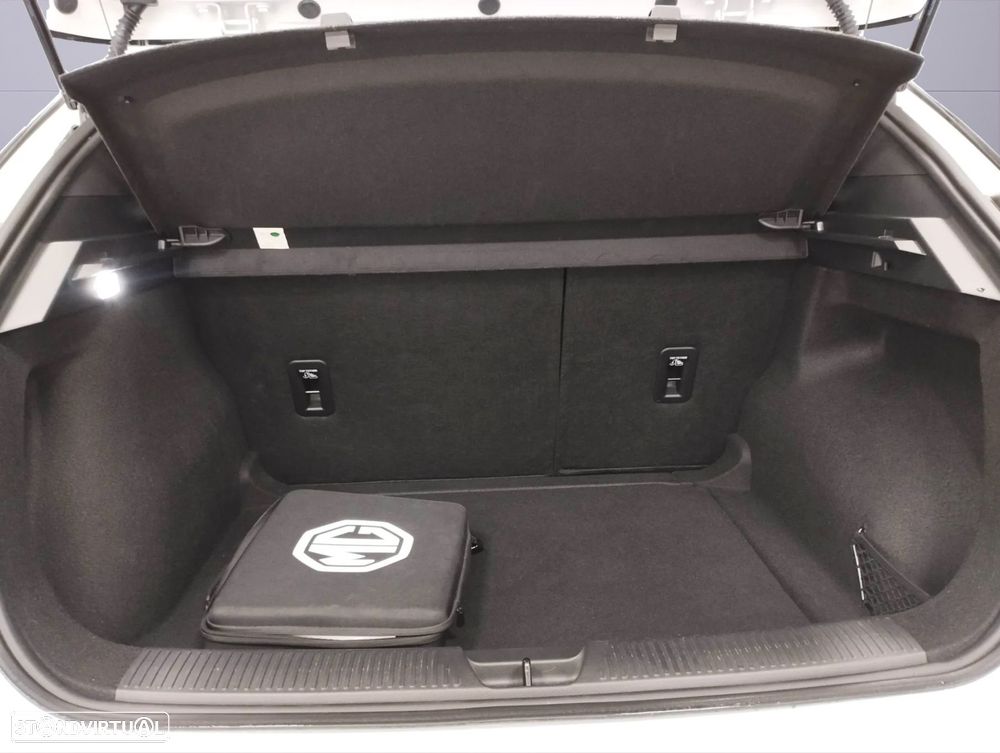 MG MG4 64 kWh Comfort - 5