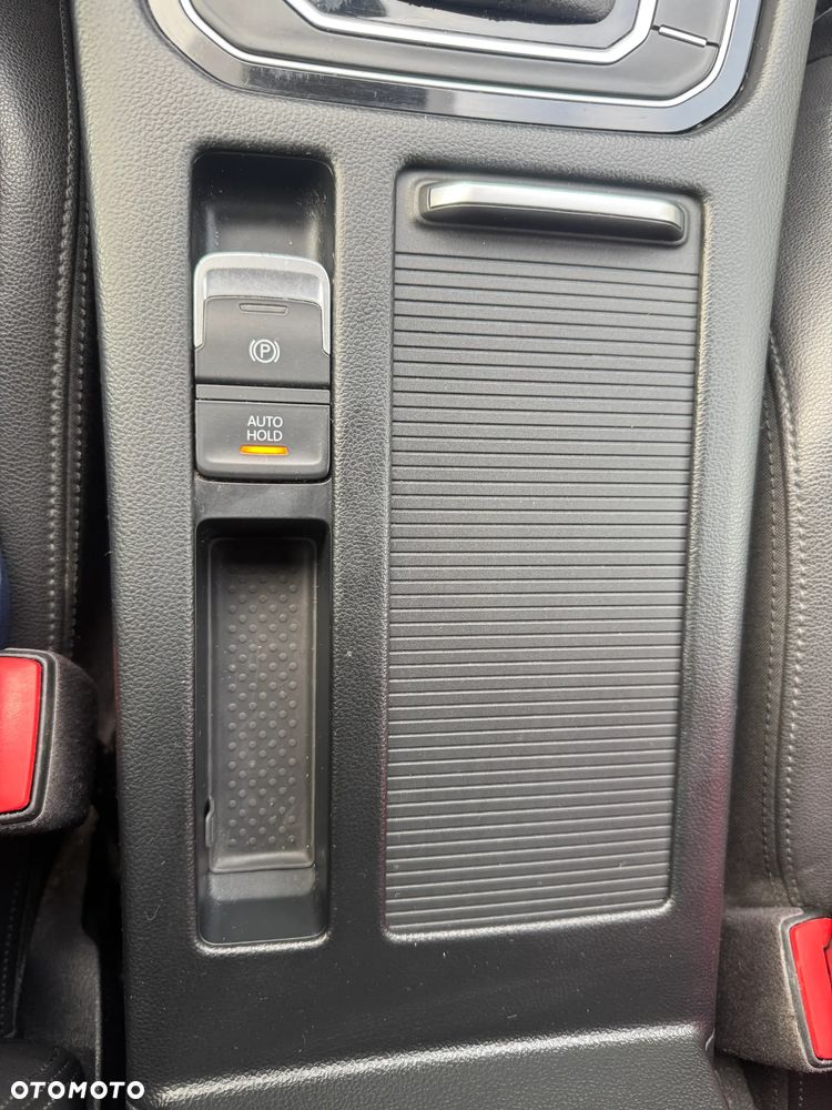 Volkswagen Passat 2.0 TDI BMT Highline DSG - 26