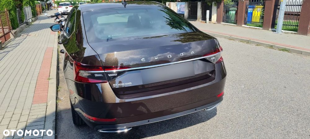 Skoda Superb 2.0 TDI L&K DSG - 7
