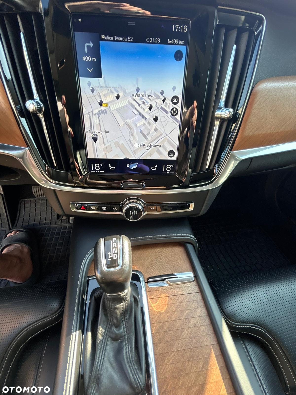 Volvo S90 D5 SCR AWD Inscription - 16