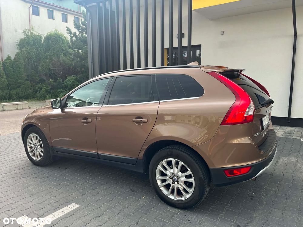 Volvo XC 60 - 2