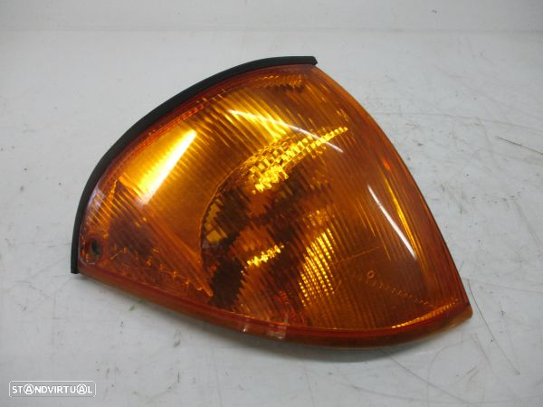 Farolim Pisca Frente Dto Suzuki Swift Ii Hatchback (Ea, Ma) - 2