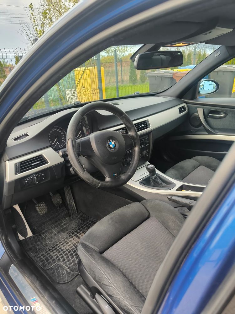 BMW Seria 3 - 11