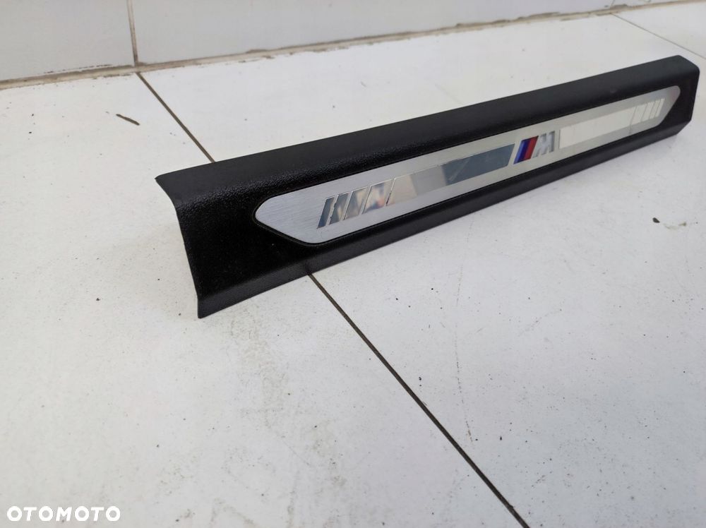 listwa nakładka na próg progowa prawy przód led bmw xm g09 - 3