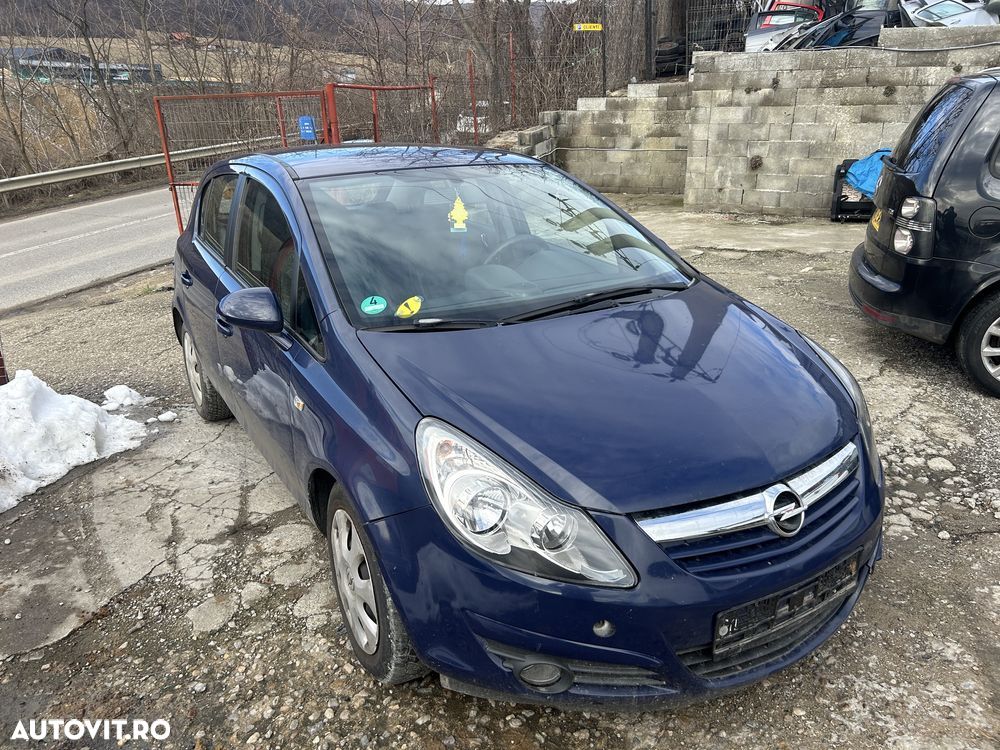 Usa Opel Corsa D - 4